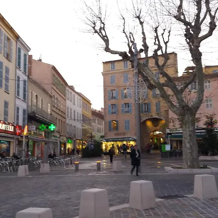 Les Chatelaines Apartment